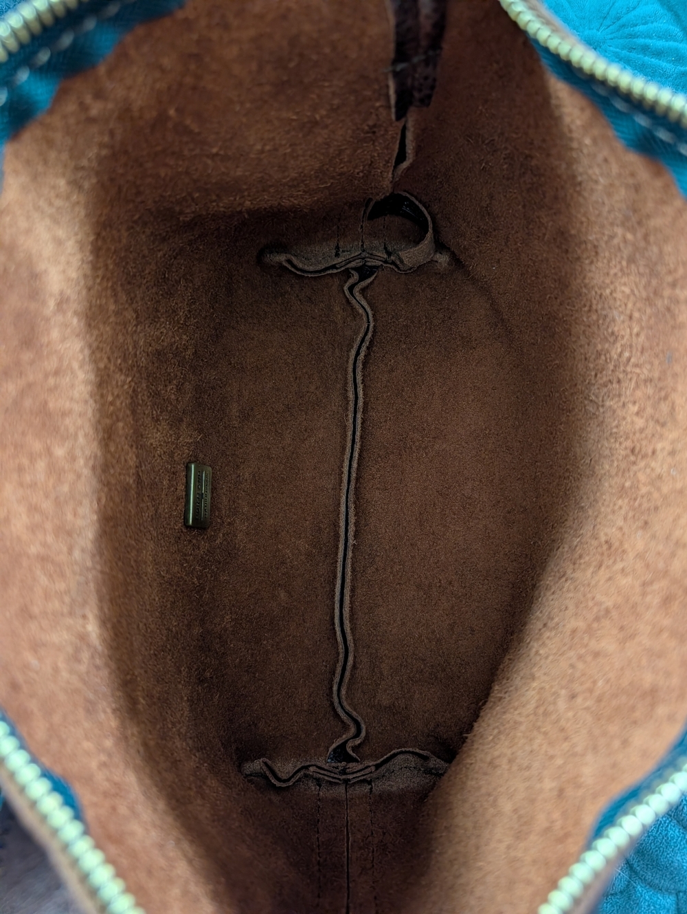 Portland Leather Small Slouchy In Coldbrew - Picture 5 of 6